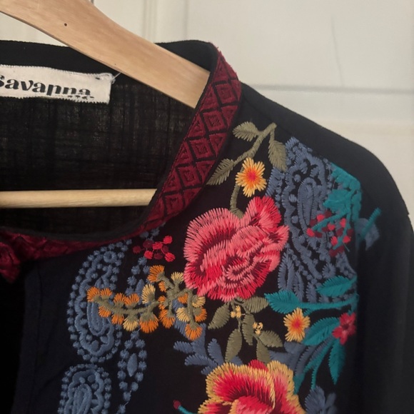 Anthropologie Savanna Jane Black Cotton Long Sleeve Blouse Colorful Embroidery - Picture 7 of 10